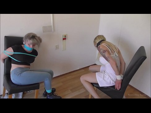 ❤️ Пристрастен / с вързани ръце и уста / девойка в беда ️ Ебане видео в bg.porno24-7.ru