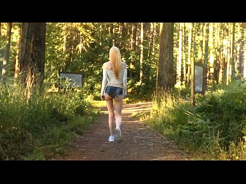 ❤️ Красива жена, която се движи бавно, а не голо видео ️ Ебане видео в bg.porno24-7.ru